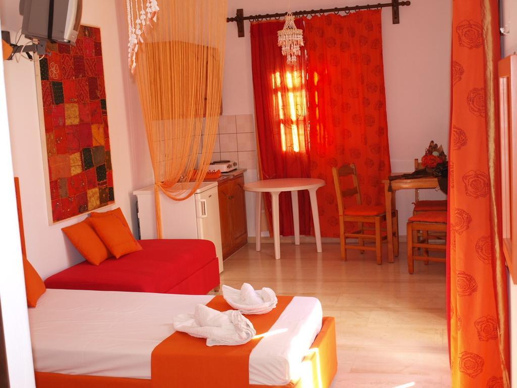 Villa Rita Apartments A Tavronitis Cameră foto